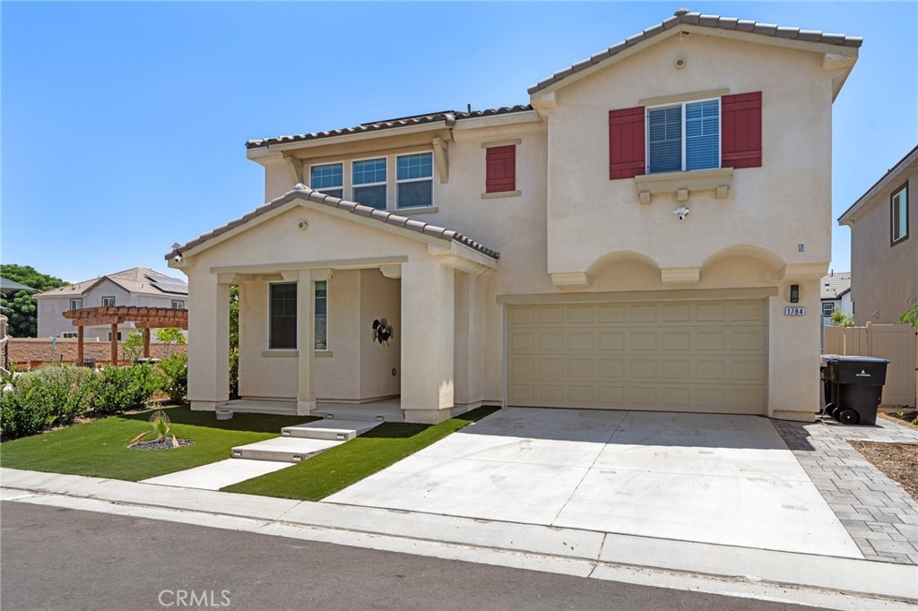 1784 Julie Dr Property Photo 2