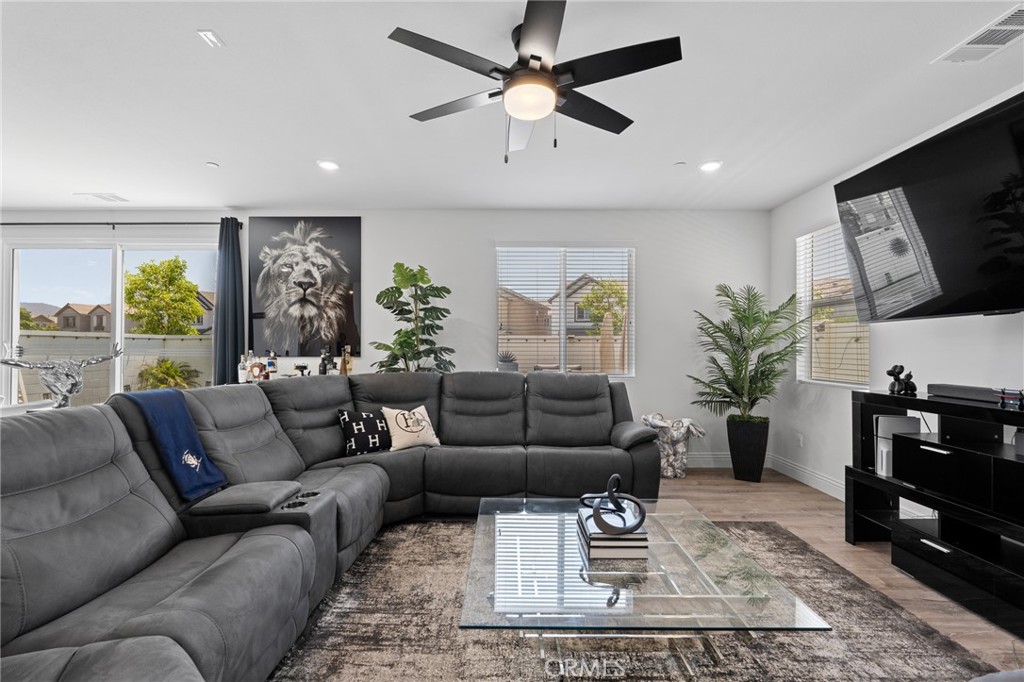 1784 Julie Dr Property Photo 13