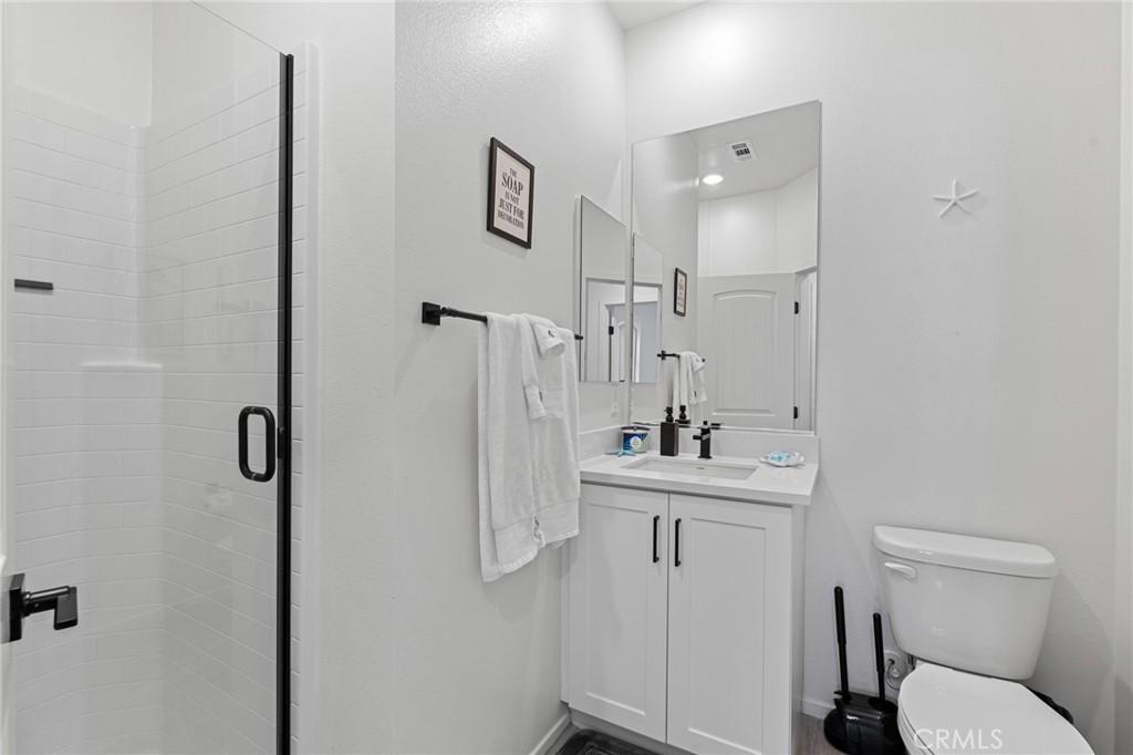 1784 Julie Dr Property Photo 16