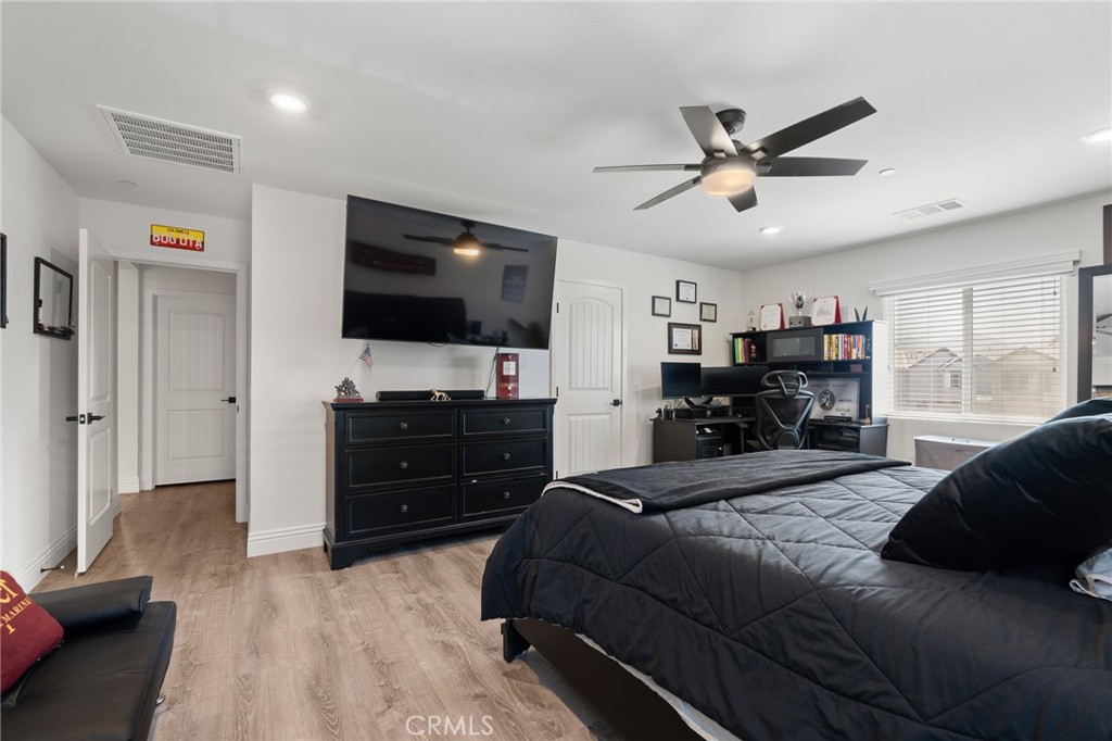 1784 Julie Dr Property Photo 20