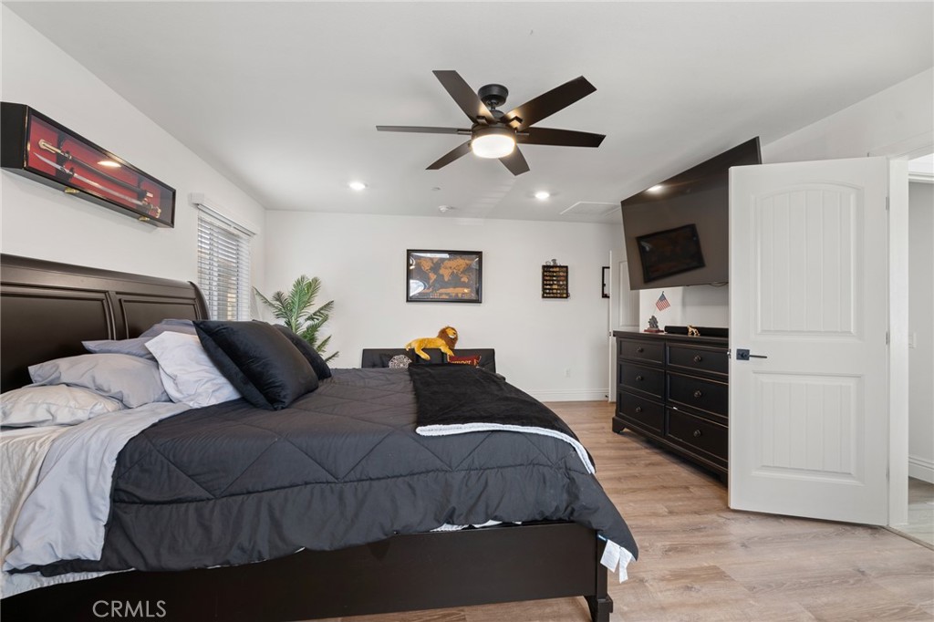 1784 Julie Dr Property Photo 22