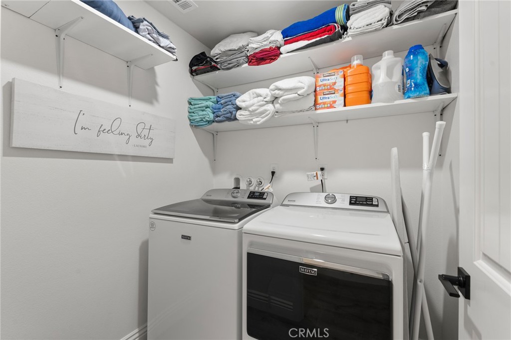 1784 Julie Dr Property Photo 37