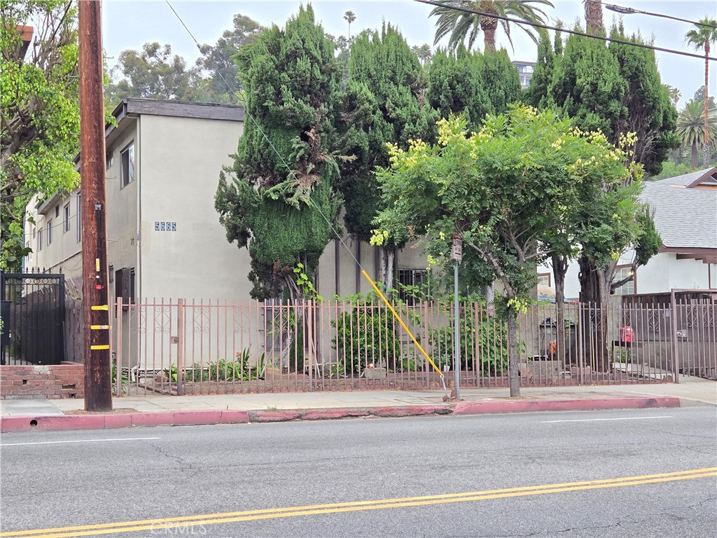 5665 Franklin Avenue Property Photo 1