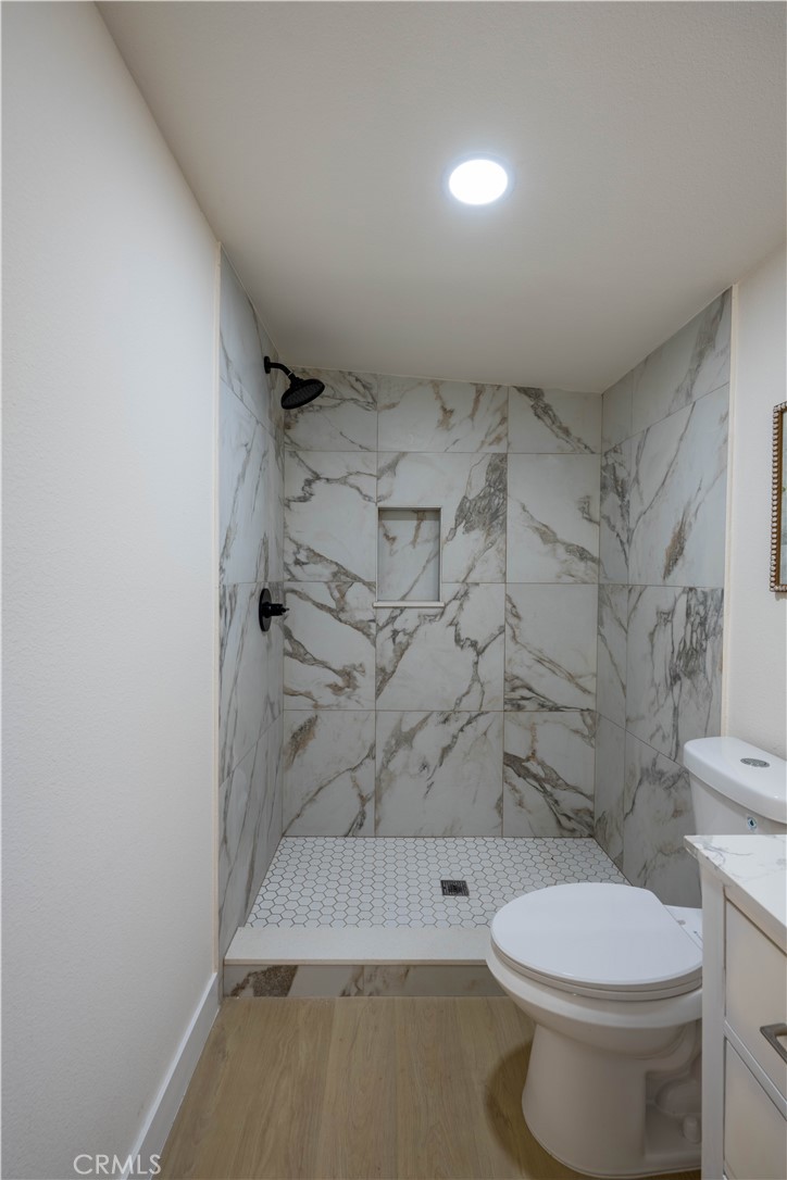 911 W George Street Property Photo 20