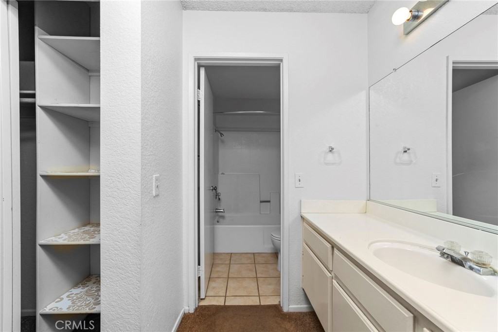 202 Evergreen Court Property Photo 16