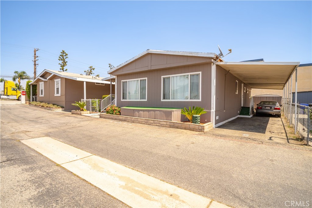 17377 Valley Boulevard 2 Property Photo 2
