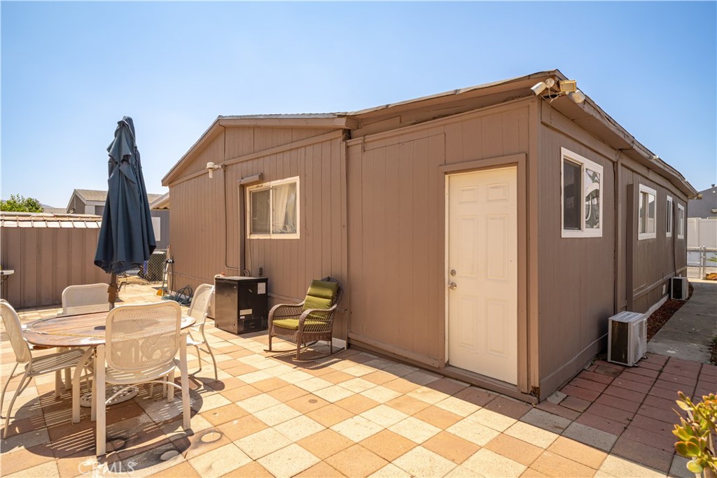 17377 Valley Boulevard 2 Property Photo 3