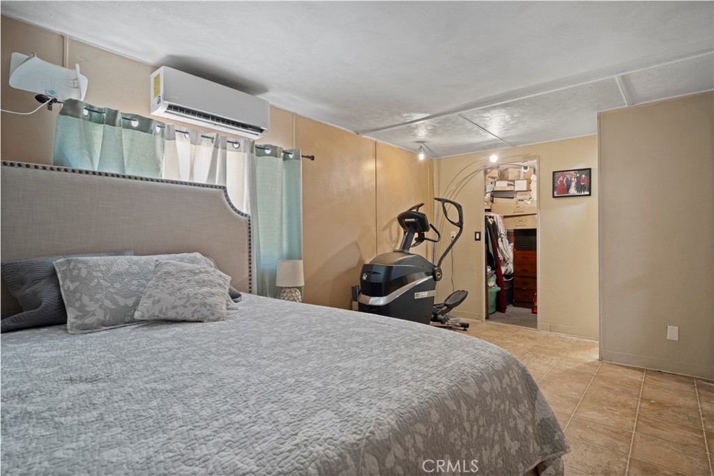17377 Valley Boulevard 2 Property Photo 9