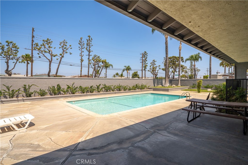 17377 Valley Boulevard 2 Property Photo 13