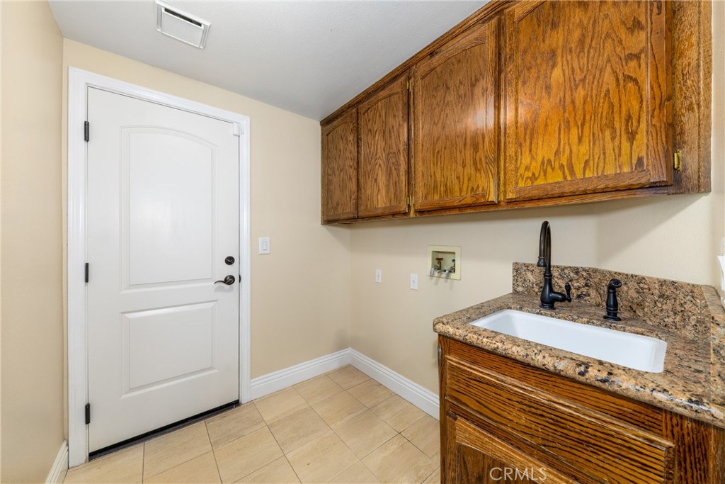 7007 Golden Vale Drive Property Photo 34