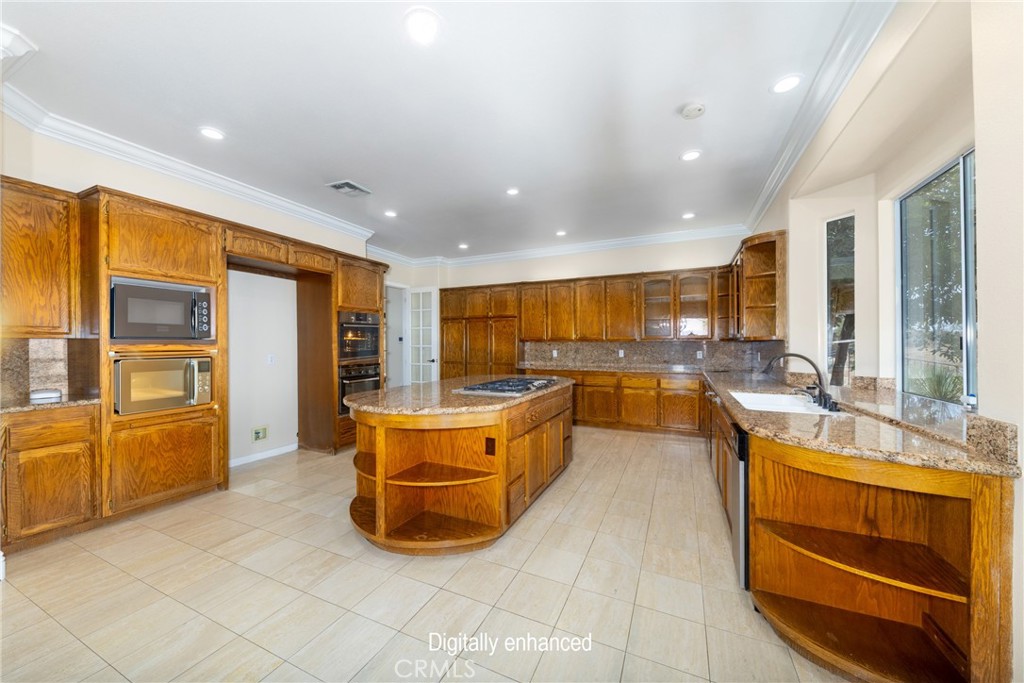 7007 Golden Vale Drive Property Photo 39