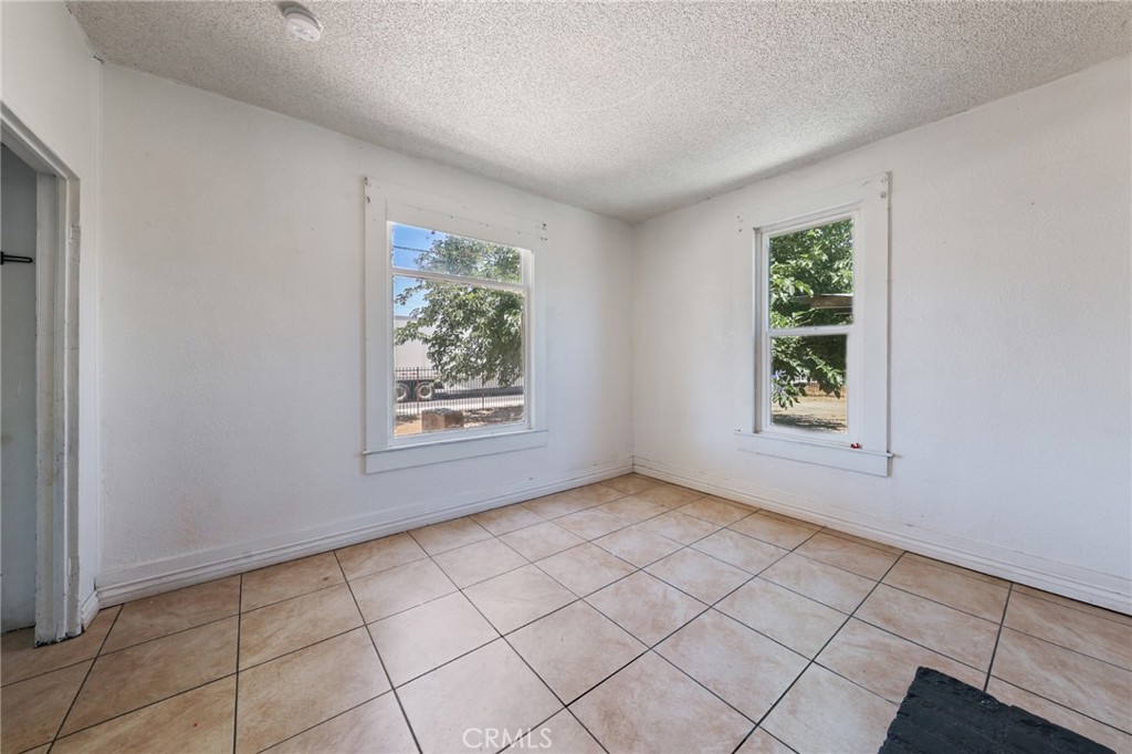 7812 Pearblossom Property Photo 5