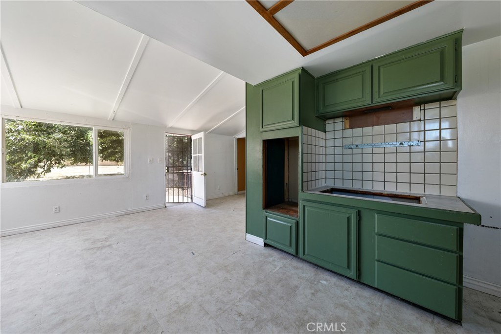 7812 Pearblossom Property Photo 11
