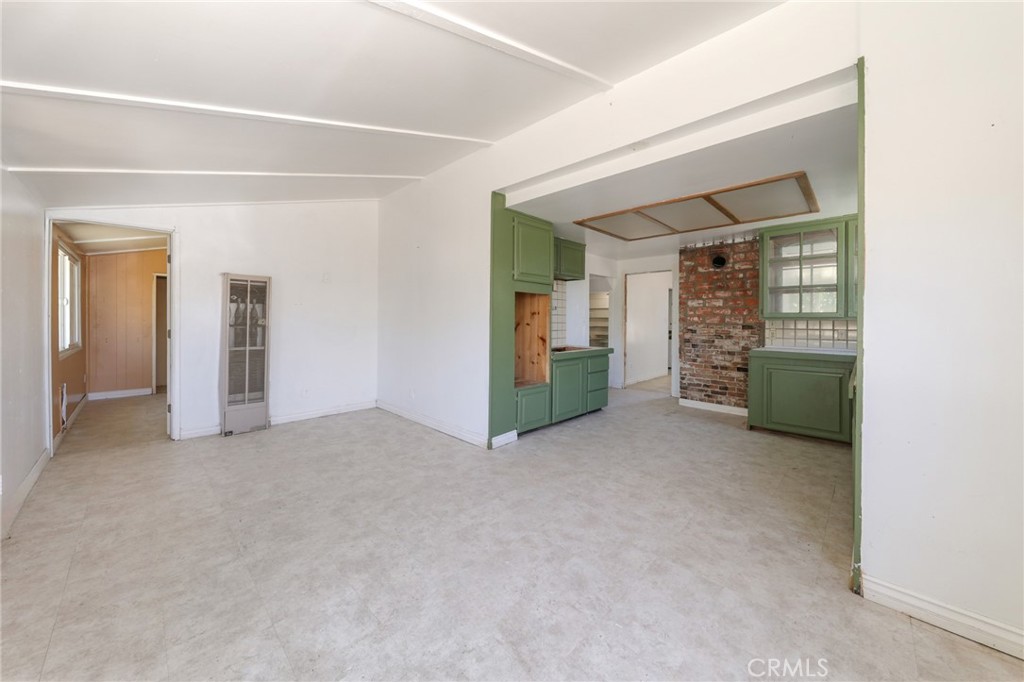 7812 Pearblossom Property Photo 13