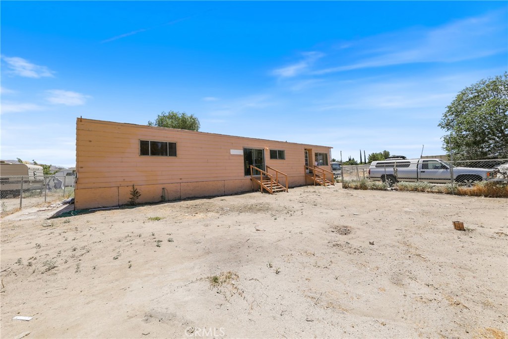 7812 Pearblossom Property Photo 28