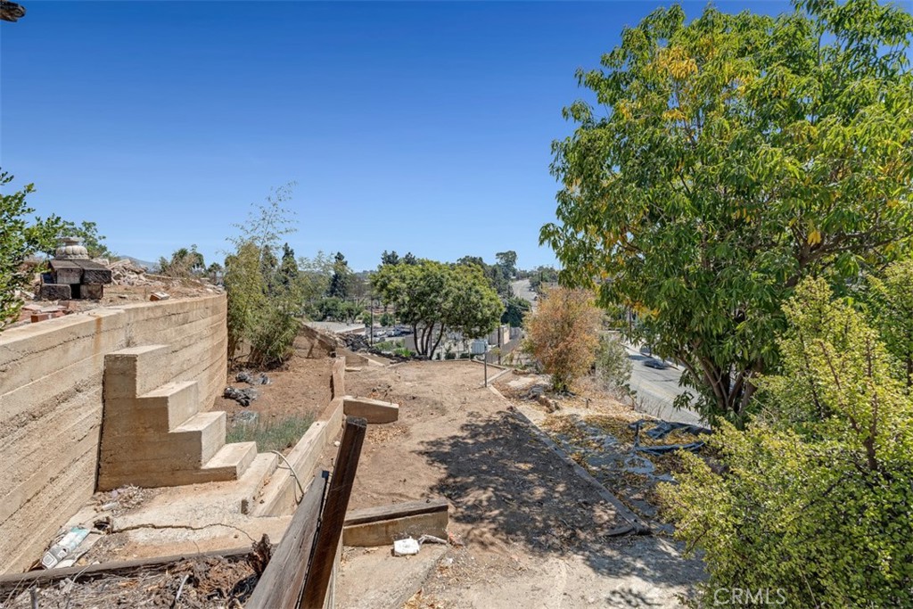 114 N Bonnie Beach Place Property Photo 13