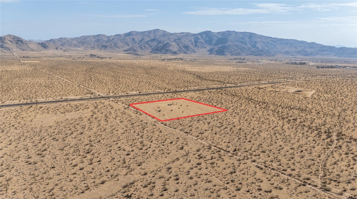10425 Laguna Seca Drive Property Photo 2