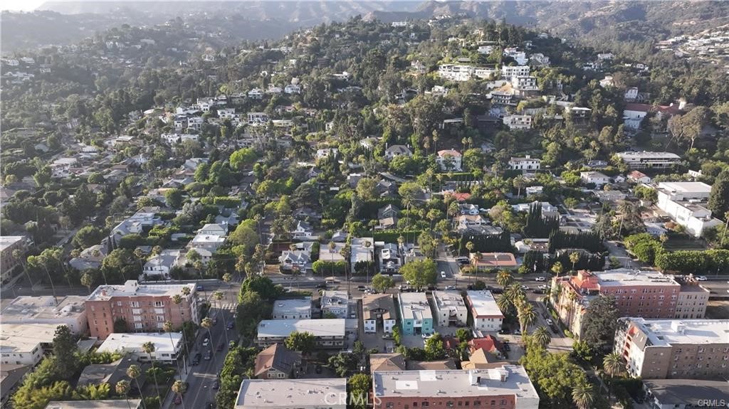 5665 Franklin Avenue Property Photo 3