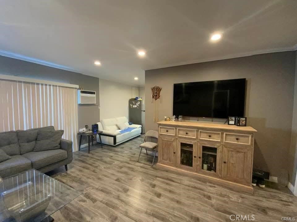 5665 Franklin Avenue Property Photo 11