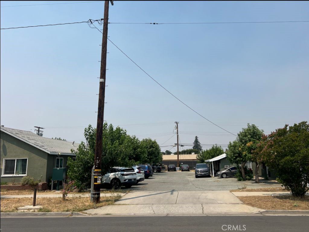677 Magnolia Avenue Property Photo 7