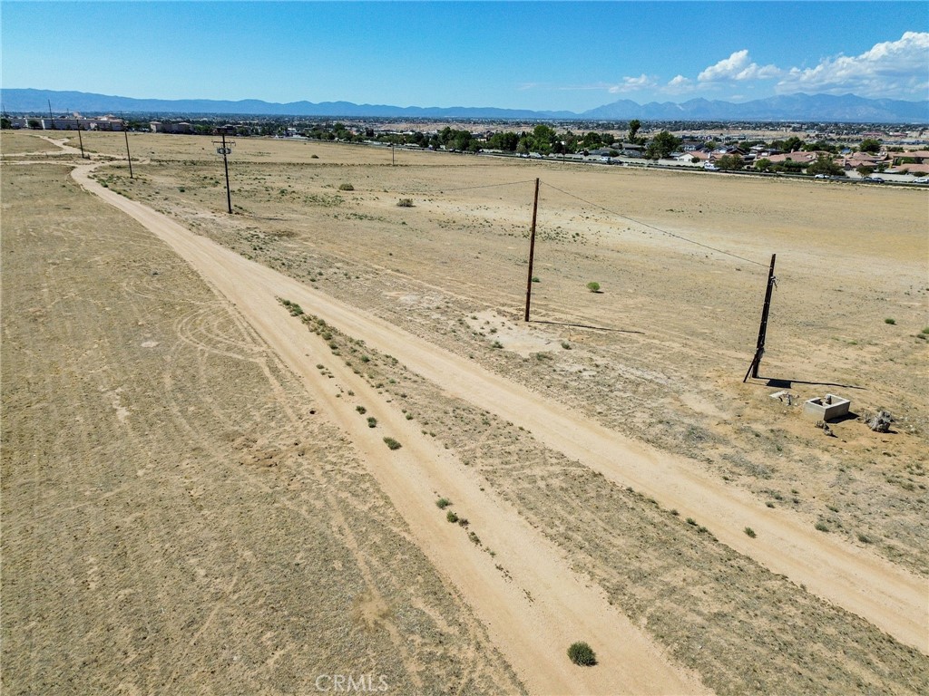 1 Apple Valley Road Property Photo 7