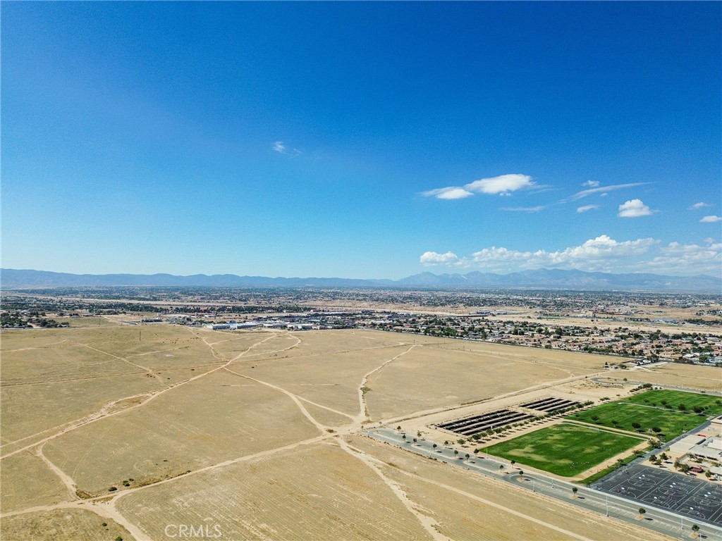 1 Apple Valley Road Property Photo 9