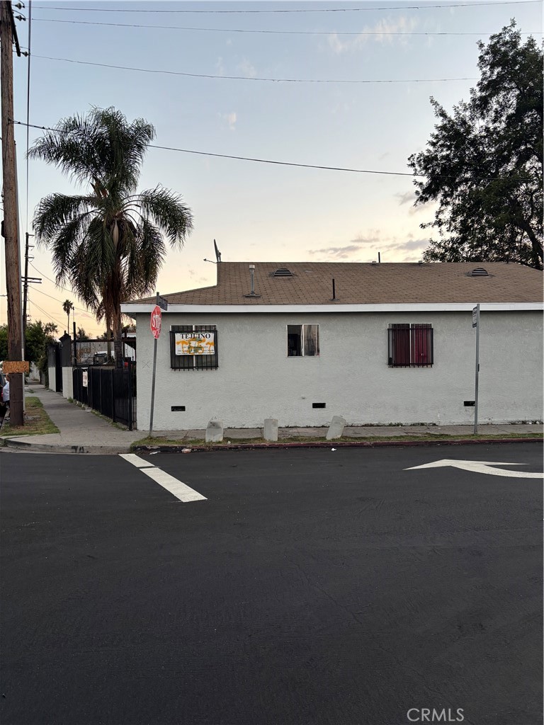 3201 3201 Long Beach Property Photo 1
