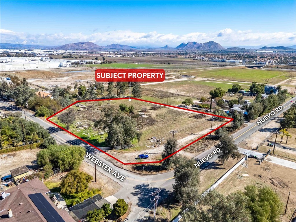 24001 -24002 Nuevo Road Property Photo 2