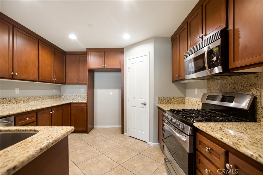 12386 Hollyhock Drive 1 Property Photo 13