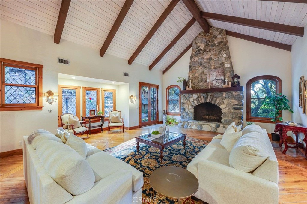 5200 Jessen Drive Property Photo 11