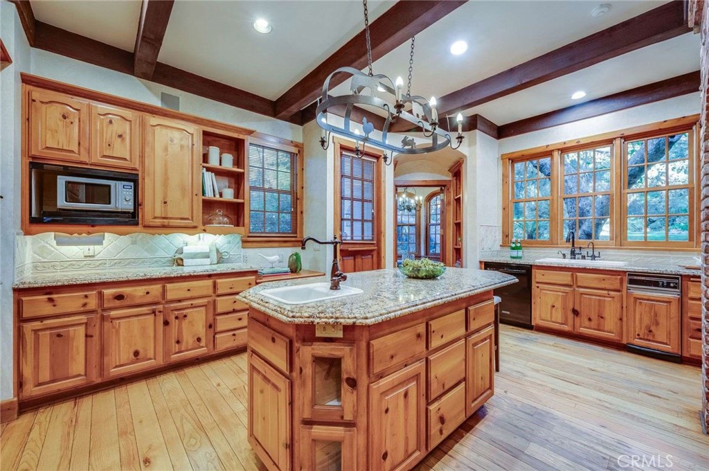 5200 Jessen Drive Property Photo 15