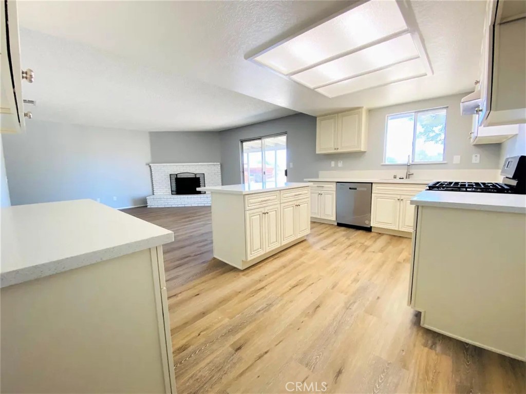 16716 Stagecoach Property Photo 4