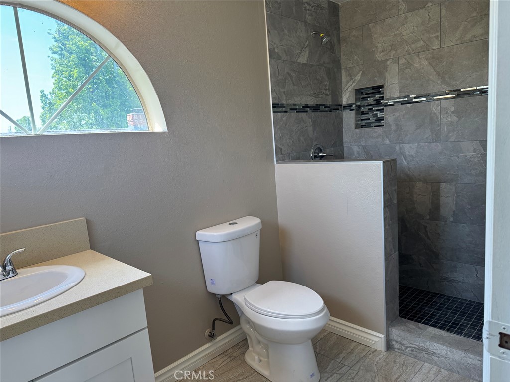 1234 N Laurel Property Photo 27