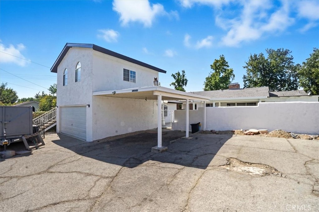 1234 N Laurel Property Photo 32