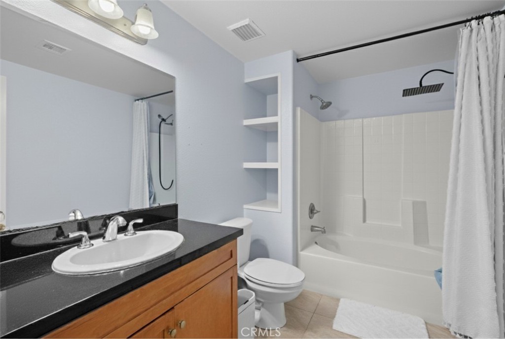 360 W Avenue 26 401 Property Photo 4