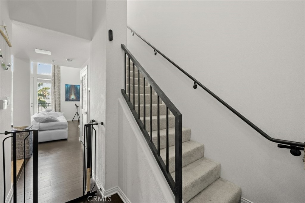 360 W Avenue 26 401 Property Photo 5