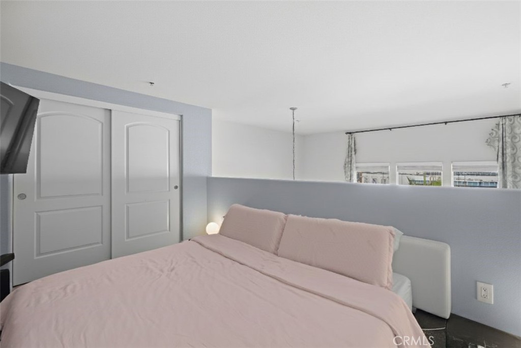 360 W Avenue 26 401 Property Photo 8