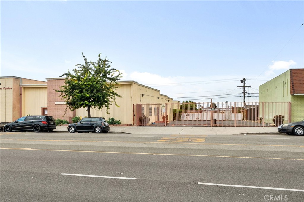 10511 S Western Property Photo 2