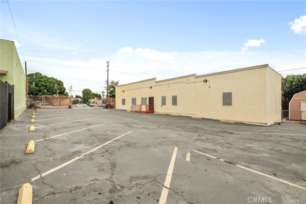 10511 S Western Property Photo 6