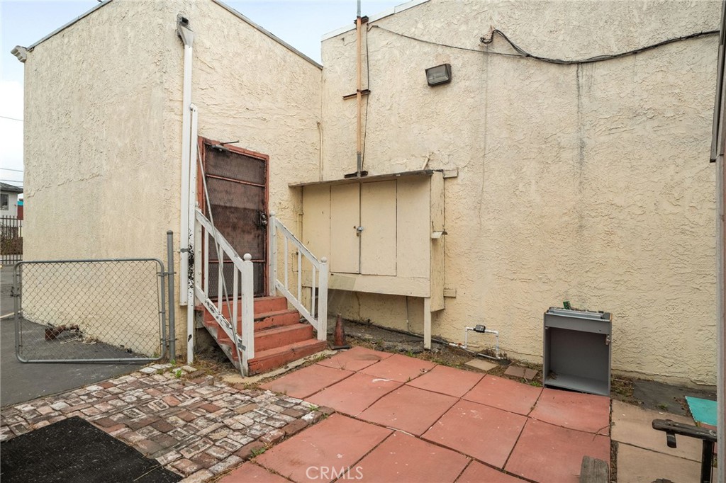 10511 S Western Property Photo 9