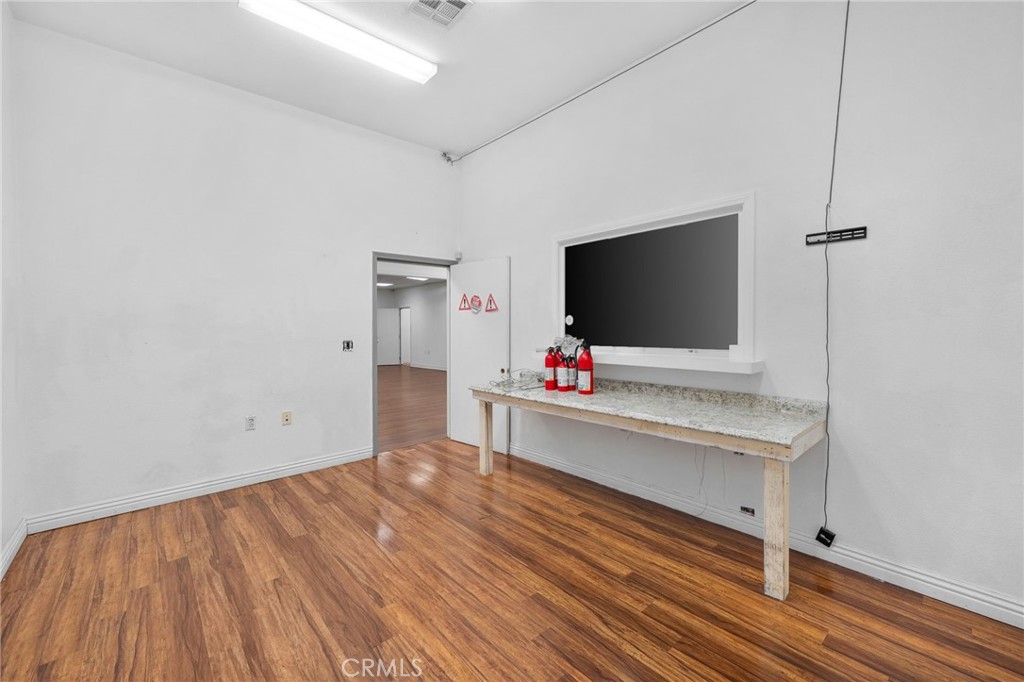 10511 S Western Property Photo 15