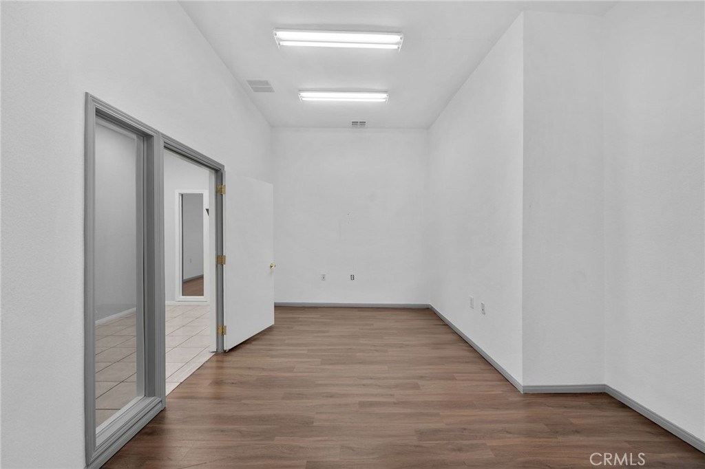 10511 S Western Property Photo 24