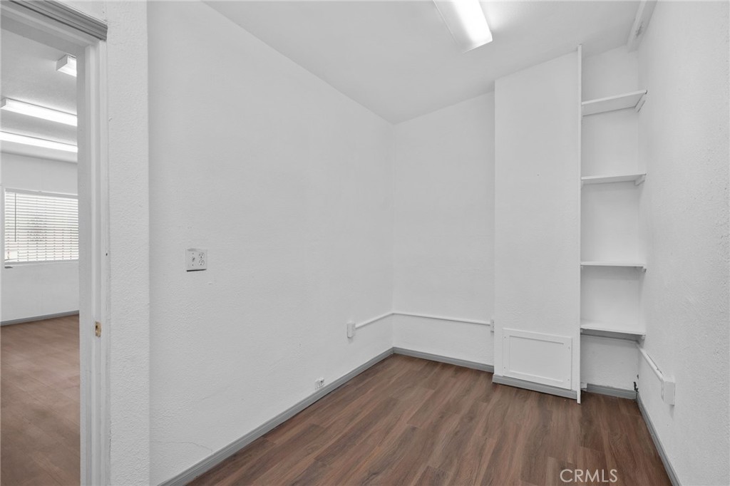 10511 S Western Property Photo 37