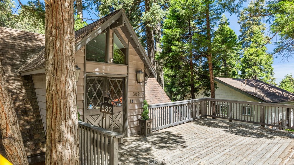 582 Kuffel Canyon Road Property Photo 2