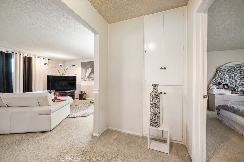 1342 Edgewood Property Photo 33