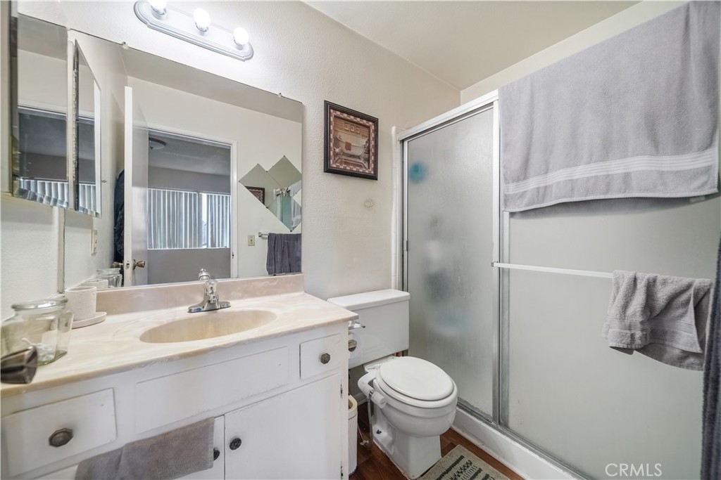 1342 Edgewood Property Photo 38