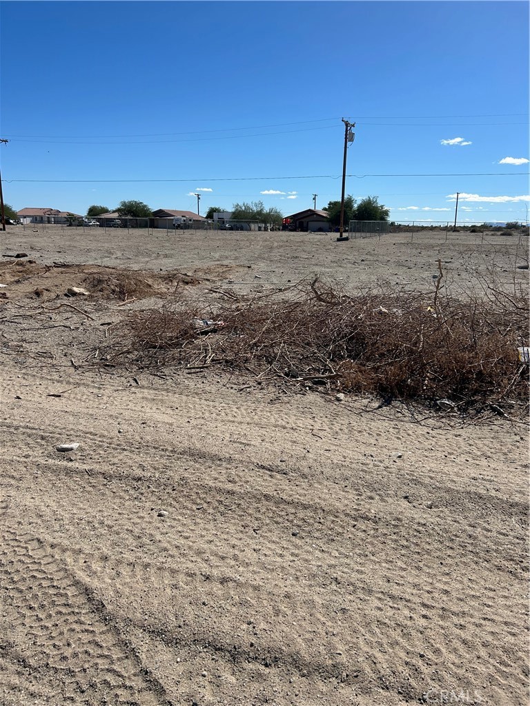 0 Penolope Property Photo 1