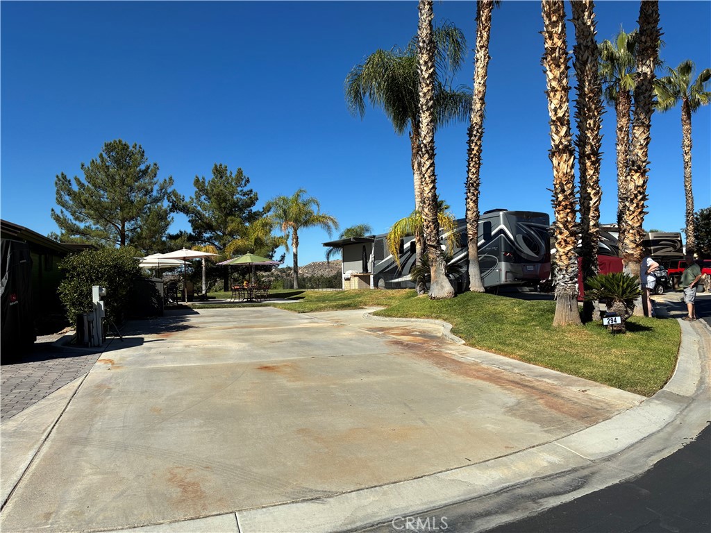 45525 Highway 79 Site 294 Property Photo 4