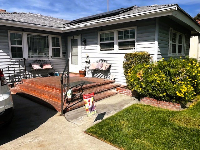 3066 N D Street Property Photo 2
