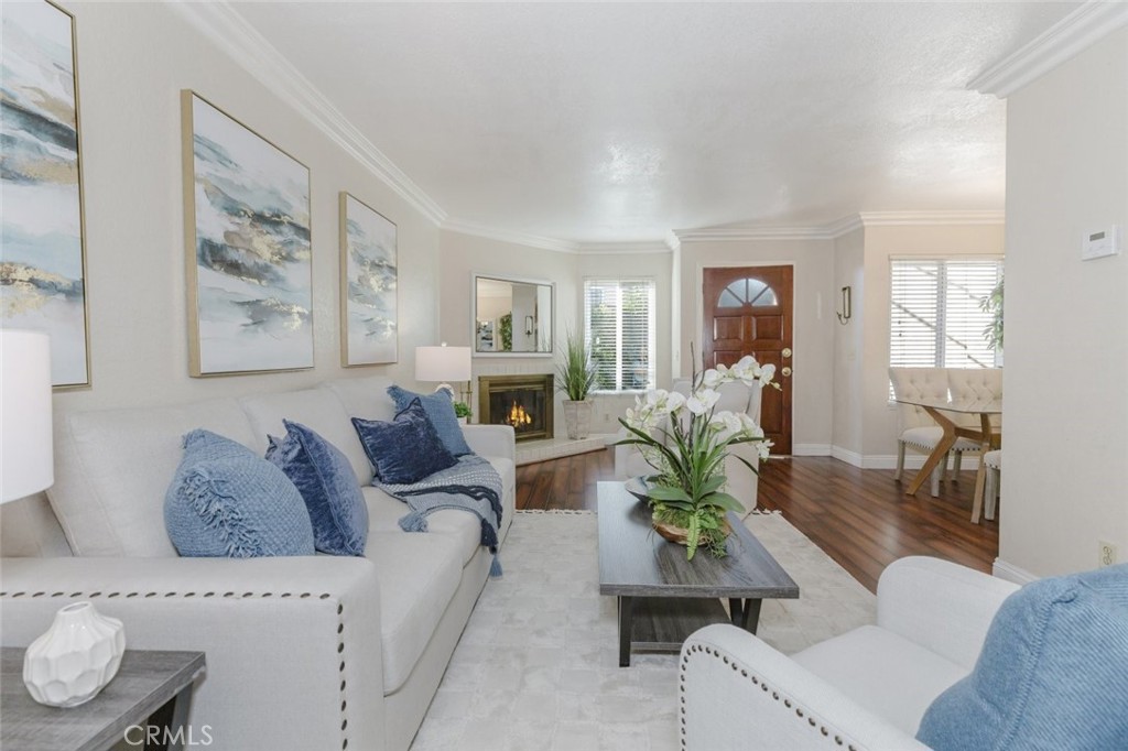 11827 Loma Drive 15 Property Photo 11